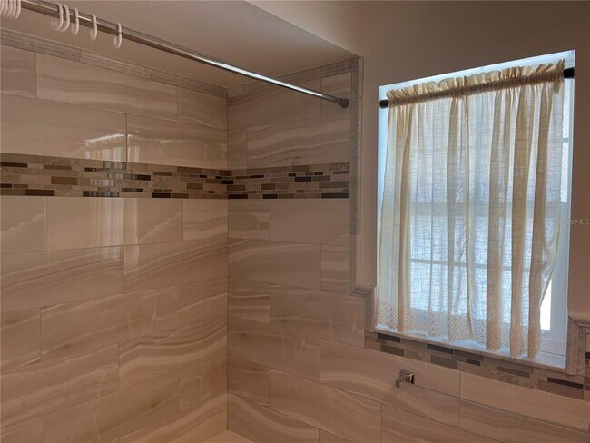 Building Photo - 2780 Merlin Way