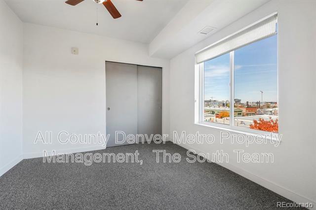 Building Photo - 2999 Lawrence St