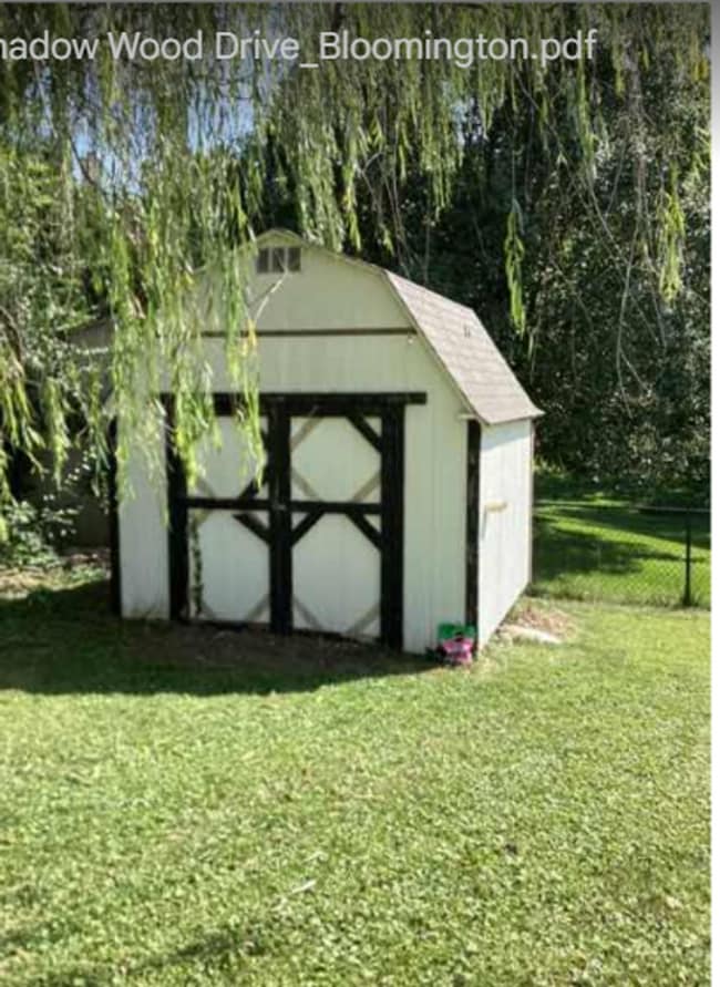 Building Photo - A MUST SEE HOME IN WOODGATE!