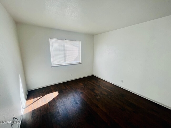 Building Photo - 42933 Guyman Ave