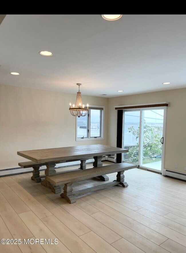 Building Photo - 241 Westmont Ave