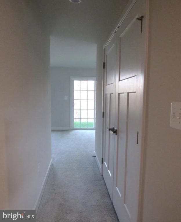 Building Photo - 1744 Scenic Lp