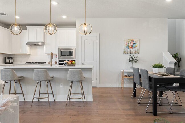 Building Photo - 8419 Laughlin Ln