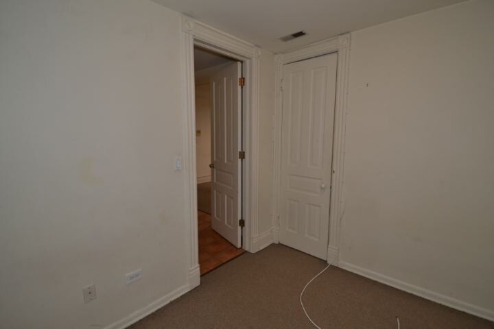 Building Photo - 2142 N Halsted St