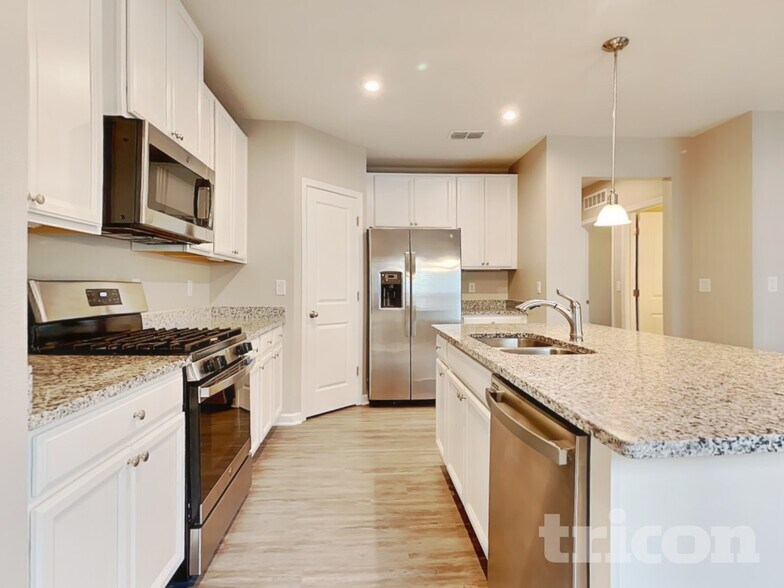 Building Photo - 1523 Scrub Jay Ct