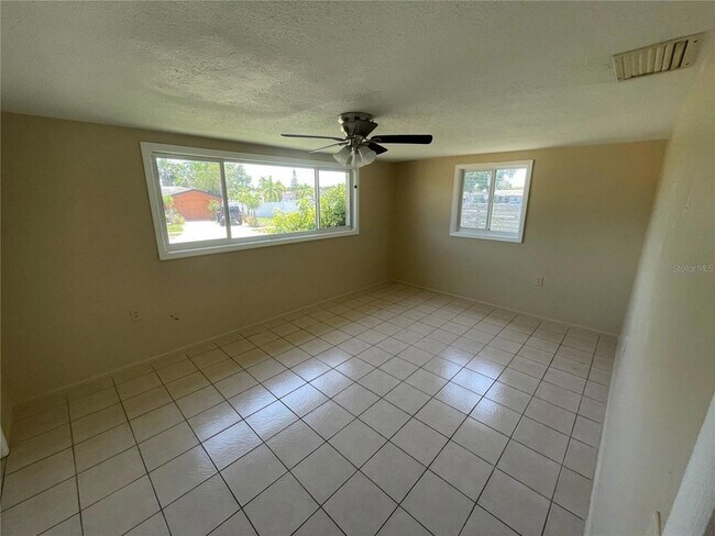 Building Photo - 5448 Celcus Dr
