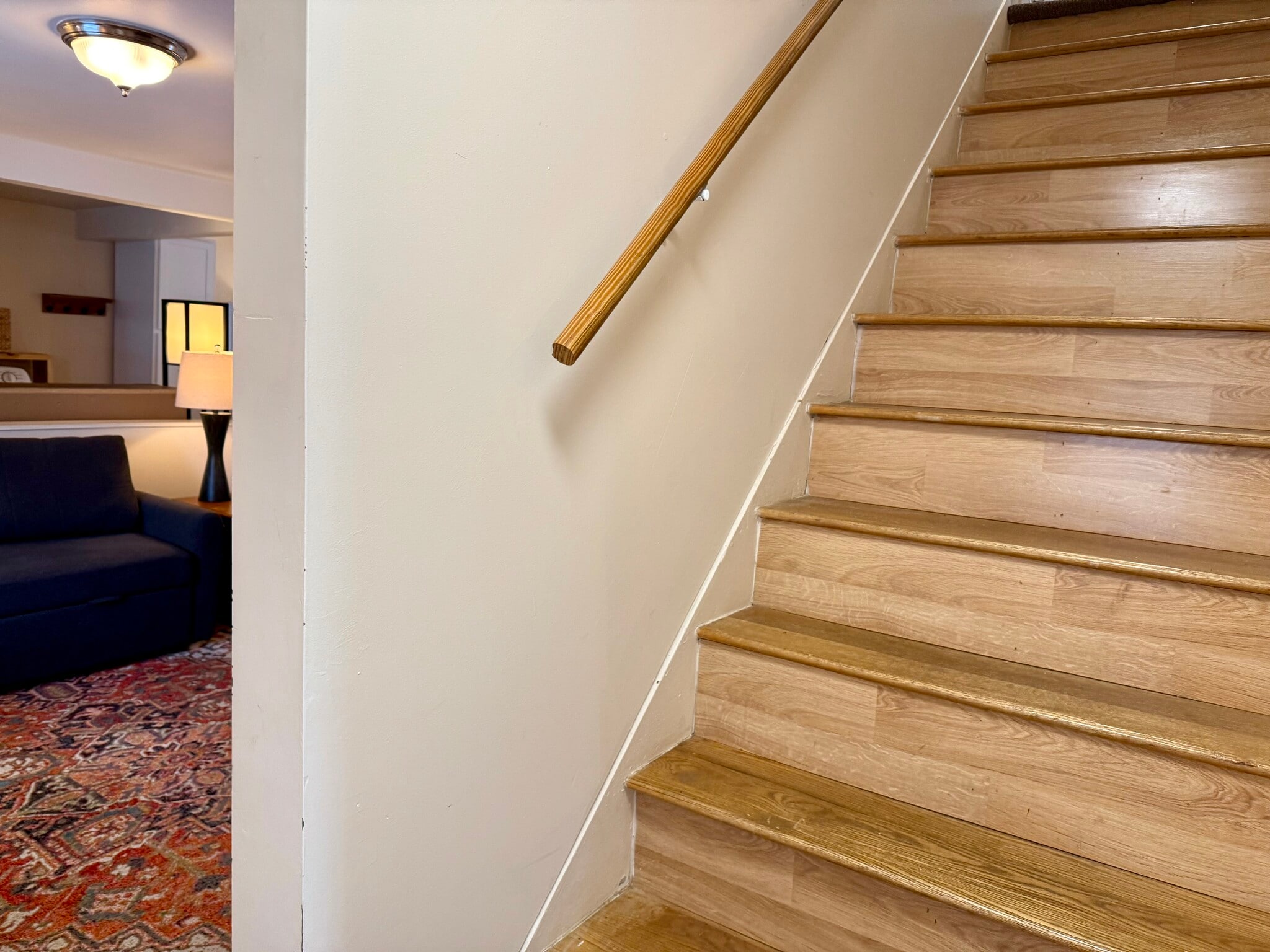 Building Photo - 396 Upper Main St