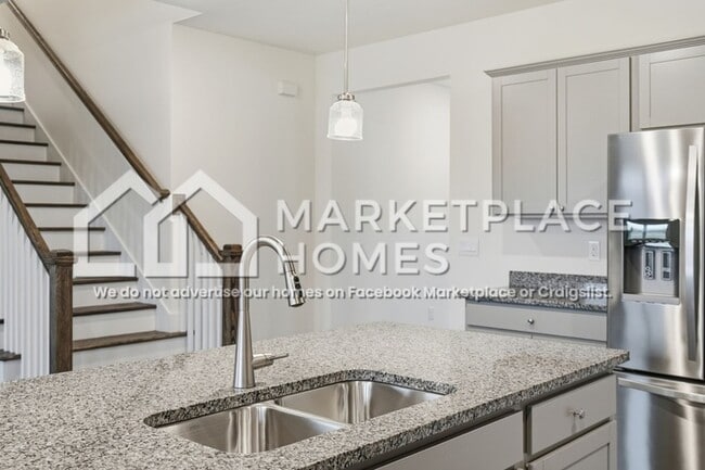 Building Photo - 8203 Watercolour Ln