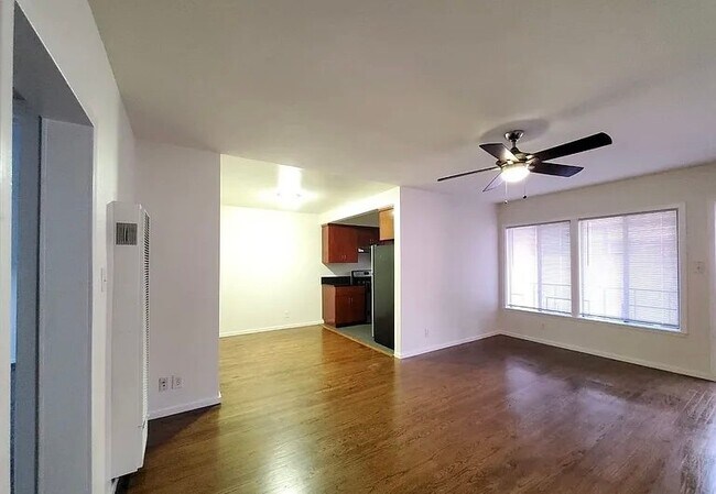 Building Photo - 5747 La Mirada Ave
