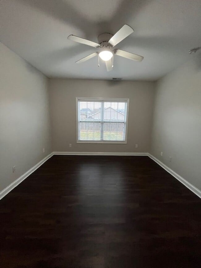 Building Photo - 2644 Kearney Ridge Boulevard