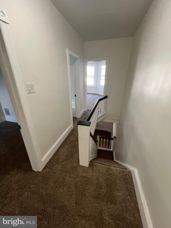 Building Photo - 904 S Cecil St