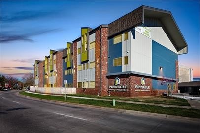 Primary Photo - 429 W Central Ave