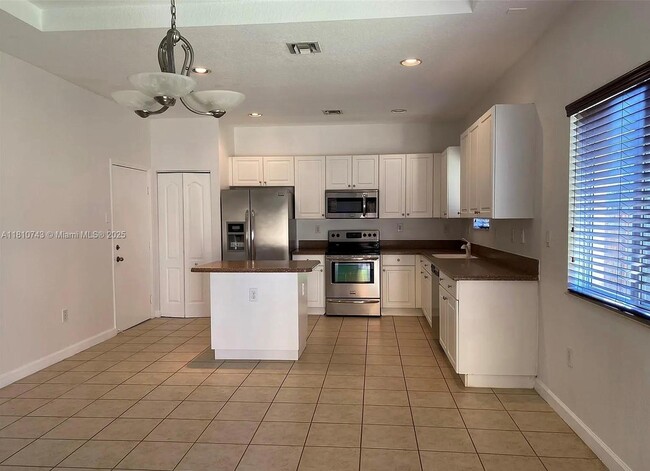 Building Photo - 16563 SW 50th Terrace