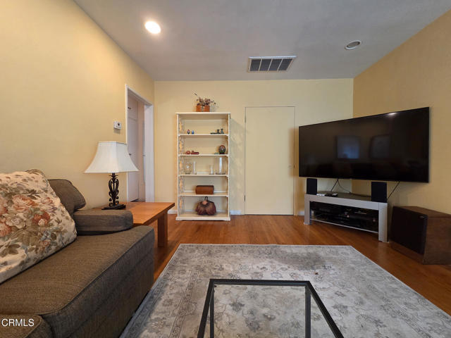 Building Photo - 14135 Hatteras St