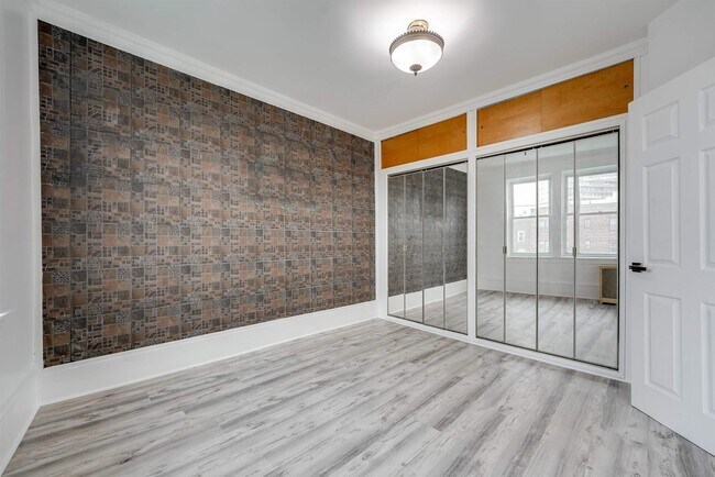 Building Photo - 103 Westover Pl