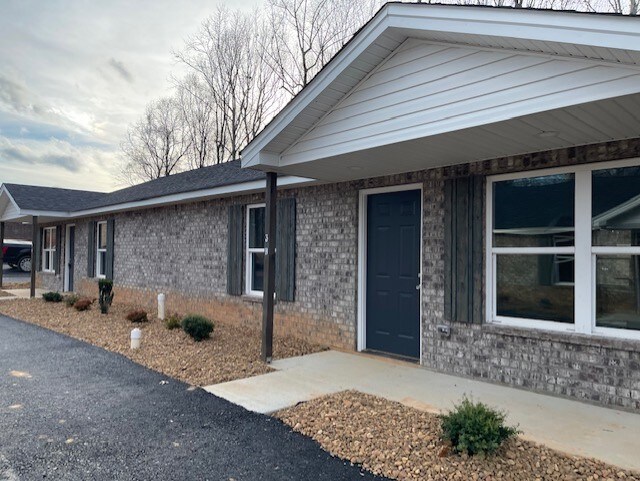 Building Photo - 69 McMurtry Rd