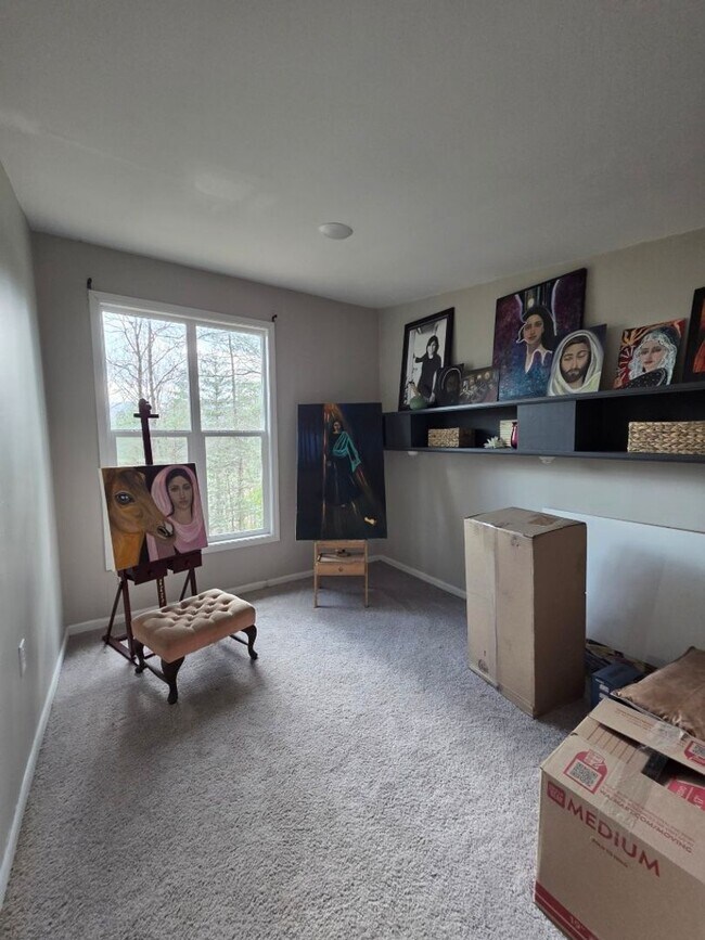 Building Photo - $1,800 - 3 Bedroom 2 Bathroom Gorgeous and Unique Furnished House in Webster