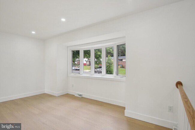 Building Photo - 1814 Ironton Dr