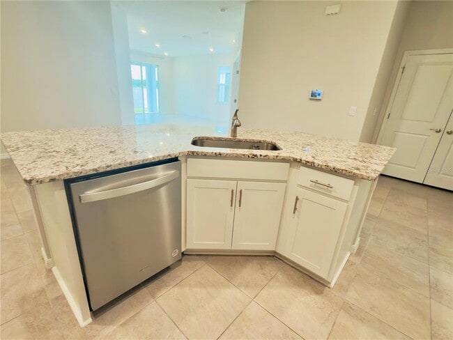 Building Photo - 626 157th Ct E