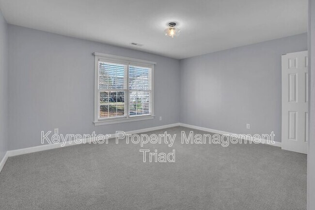 Building Photo - 5417 Cragganmore Dr