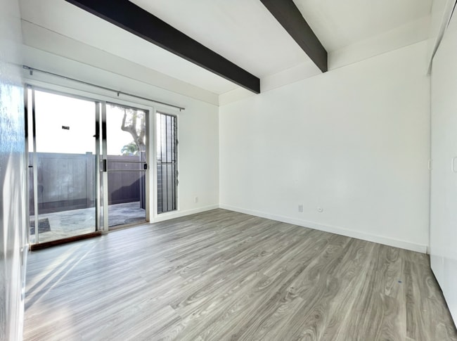 Building Photo - 94-431 Keaoopua Street - 102