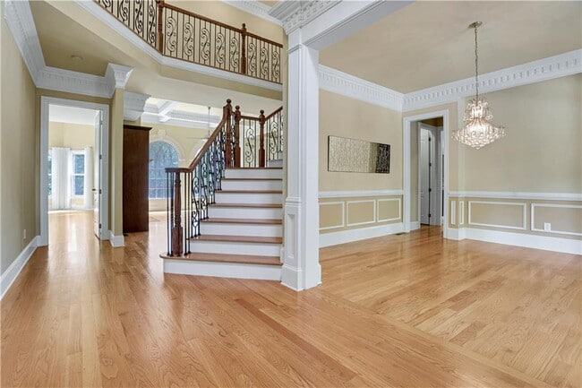 Building Photo - 6295 Windward Pkwy