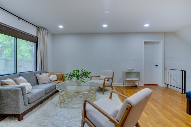 Living/Dining Room - 7917 Schuyler Ct