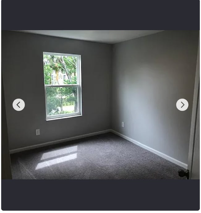 Building Photo - 327 Cape Honeysuckle Pl