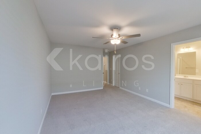 Building Photo - 7321 Foggy River Dr