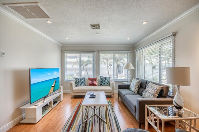 Building Photo - 1501 NE Ocean Blvd