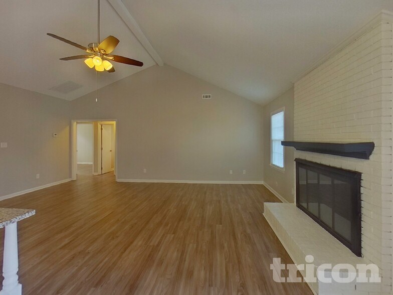 Building Photo - 11106 Pinetta Ln