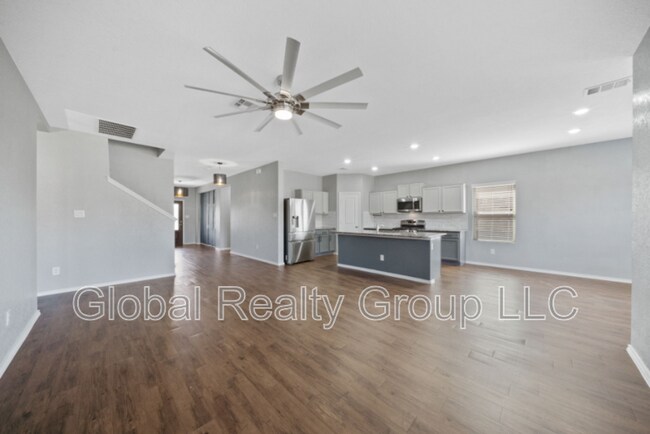 Building Photo - 14527 Running Wolf