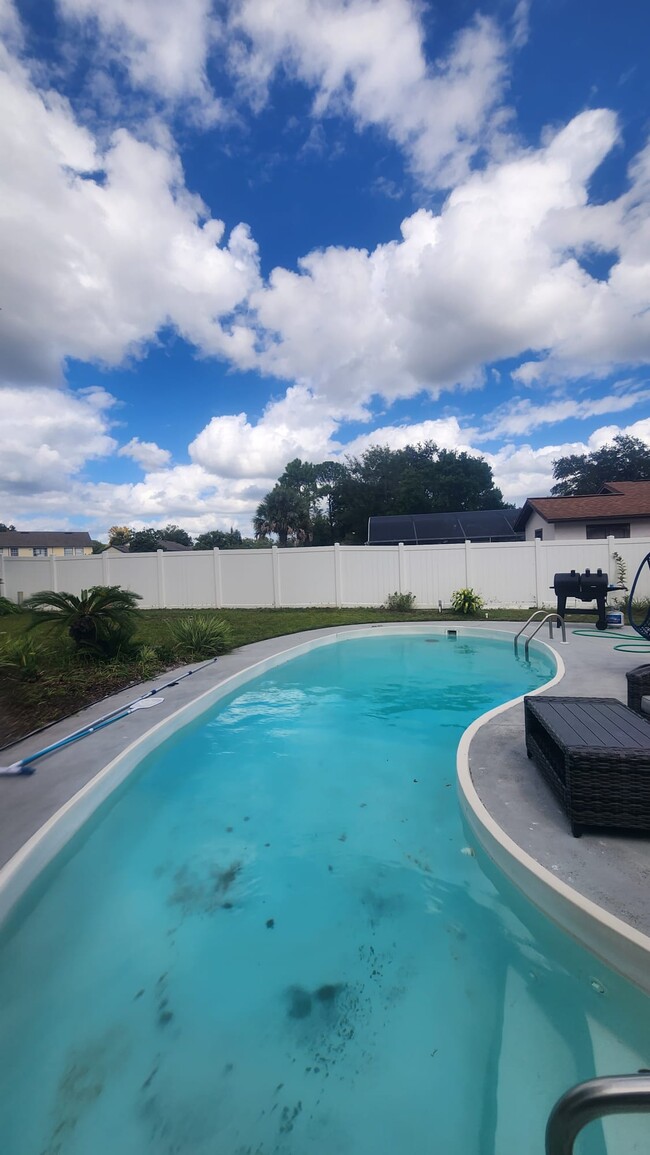 Building Photo - 2905 Autumnwood Trail