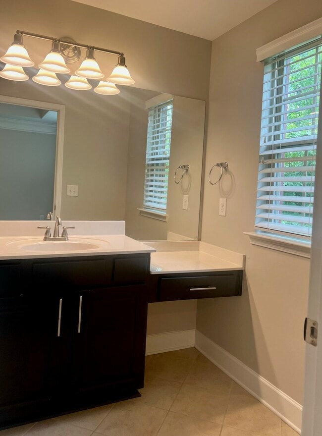 Building Photo - 5541 Prada Dr