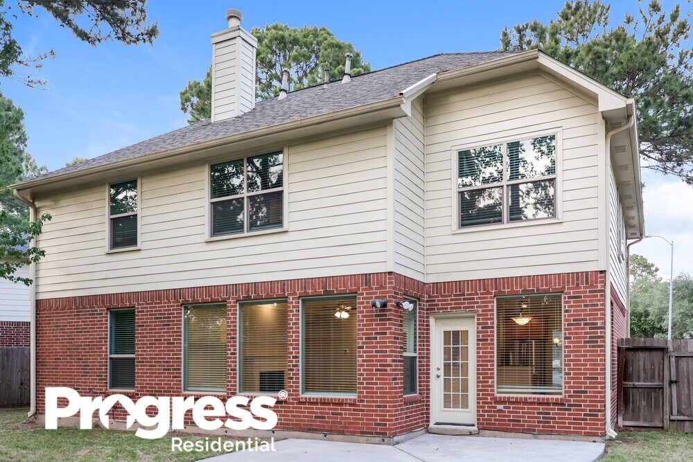 Building Photo - 8835 Vista Springs Dr