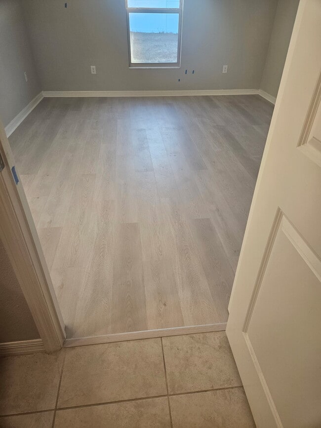 Building Photo - 10359 Scarlet Skimmer Dr