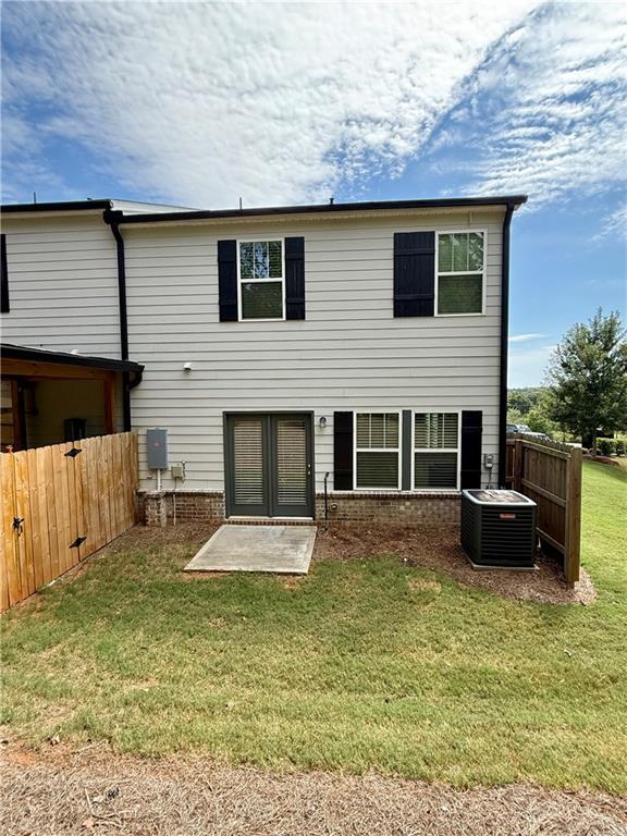 Building Photo - 1331 Vayda Ct