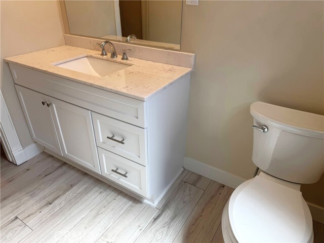 Building Photo - 623 N Rimhurst Ave