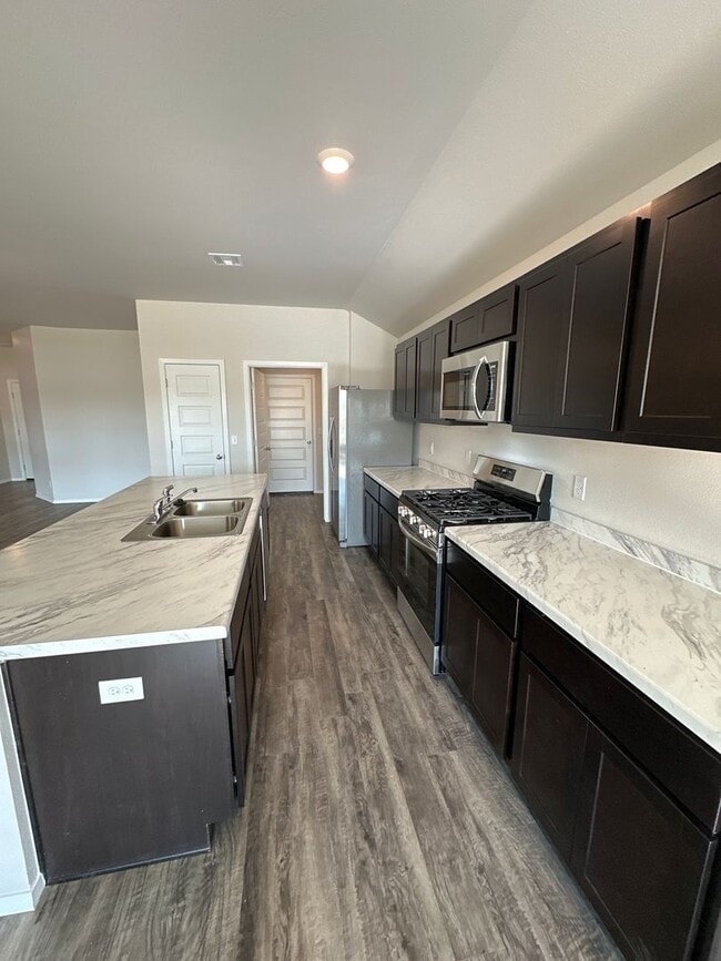Building Photo - NOW PRELEASING!  NEW Three Bedroom | Two Bath Home in Park Place