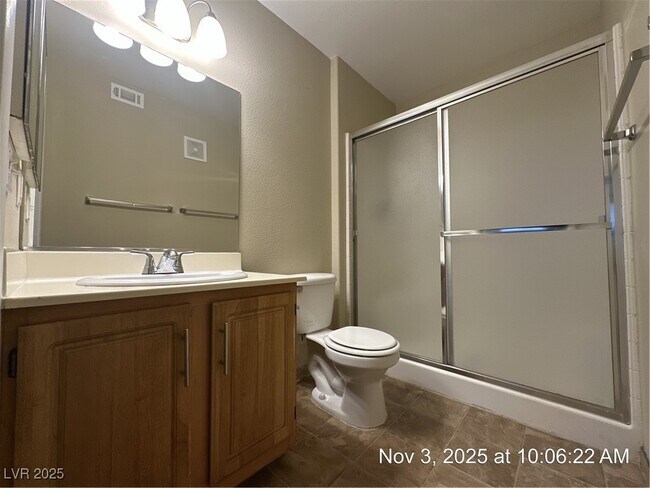 Building Photo - 5710 E Tropicana Ave