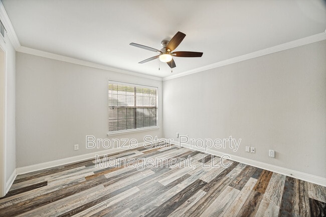 Building Photo - 5200 Martel Ave