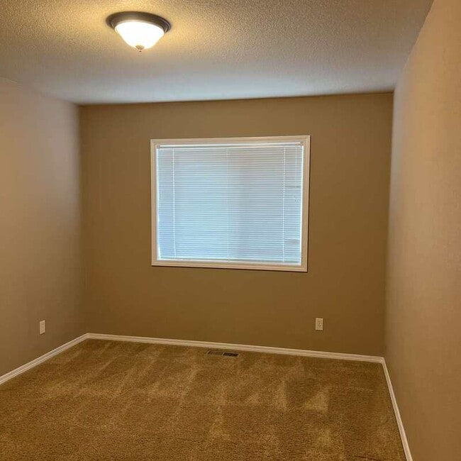 Building Photo - 2235 NW 15th St