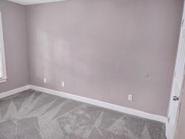 Building Photo - 899 Booker Washington Dr NW