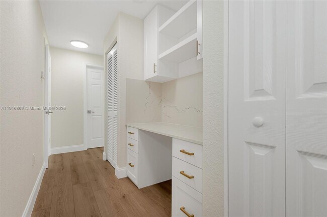 Building Photo - 18866 SW 28th Ct