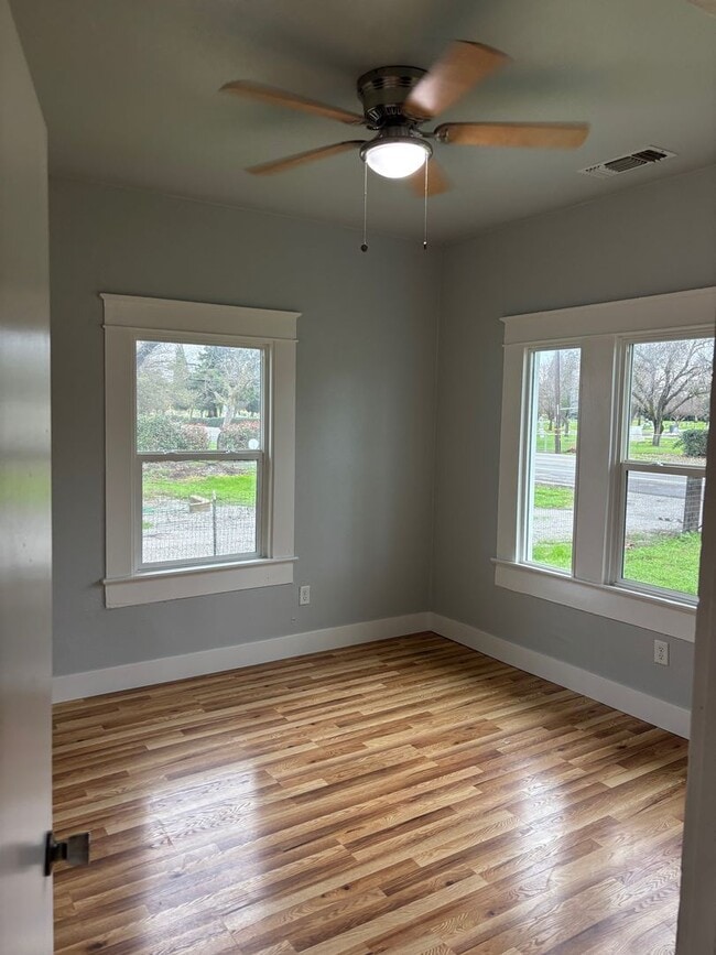 Building Photo - Coming Soon!!