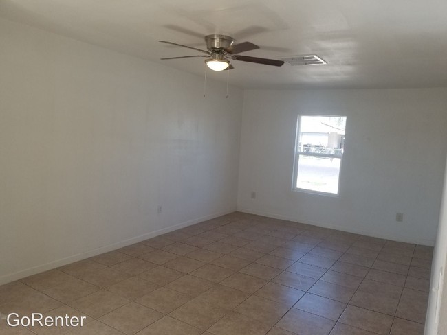 Building Photo - 5 br, 2 bath House - 911 S Drew St