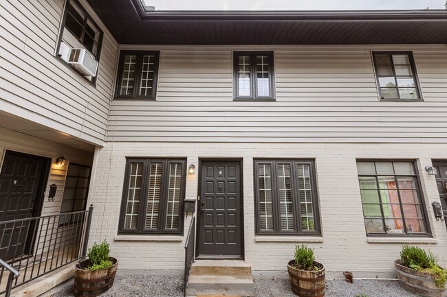 Building Photo - 4017 Prescott Ave