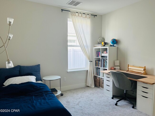 Building Photo - 2304 Calamint St
