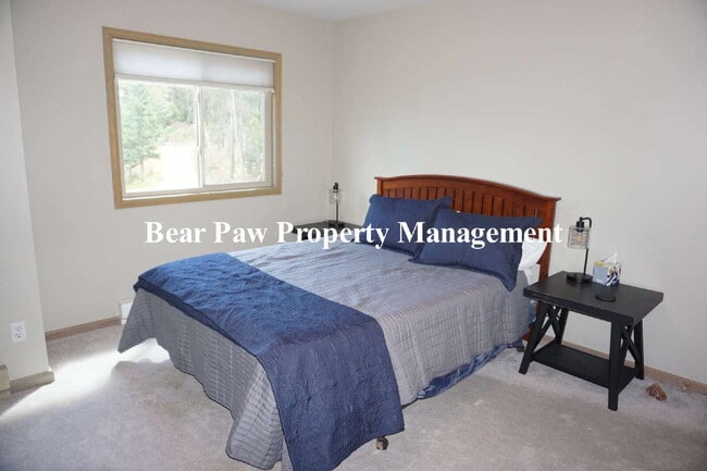 Building Photo - SHORT TERM, FULLY FURNISHED home in Evergr...