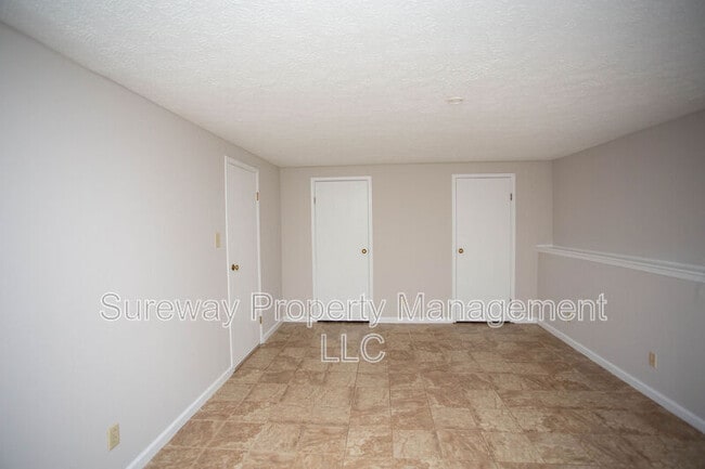 Building Photo - 26 Teaberry Ct